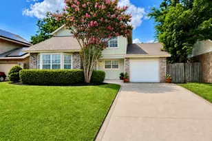 4617 Waterway Dr N, Fort Worth, TX 76137 - Photo 1
