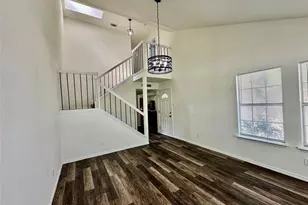 4617 Waterway Dr N, Fort Worth, TX 76137 - Photo 3