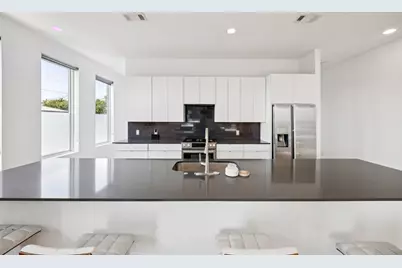 4903 Jack Court, Dallas, TX 75206 - Photo 3