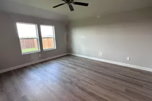 10760 Bloodstone Dr, Fort Worth, TX 76036 - Photo 5