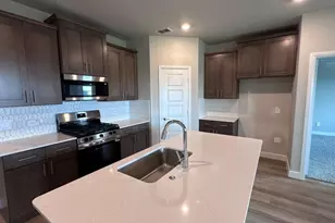 10760 Bloodstone Dr, Fort Worth, TX 76036 - Photo 3