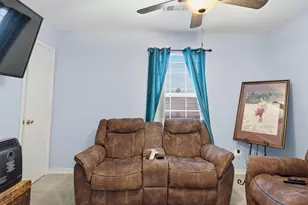 1531 Rebecca Ln, Lancaster, TX 75134 - Photo 15