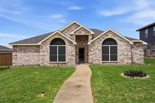 1531 Rebecca Ln, Lancaster, TX 75134 - Photo 3