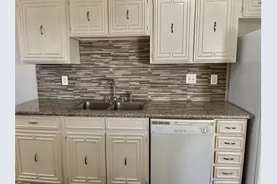 2310 Chapel Hill Lane, Arlington, TX 76014 - Photo 3