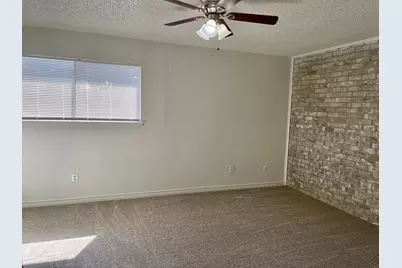 2310 Chapel Hill Lane, Arlington, TX 76014 - Photo 19