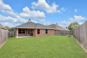 715 W Milton Dr, Arlington, TX 76001 - Photo 23