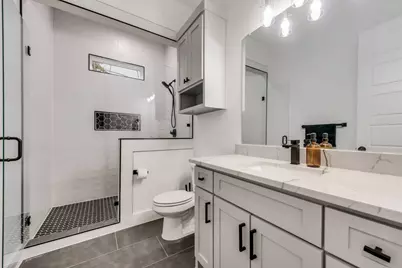 2015 S Ewing Avenue, Dallas, TX 75216 - Photo 9