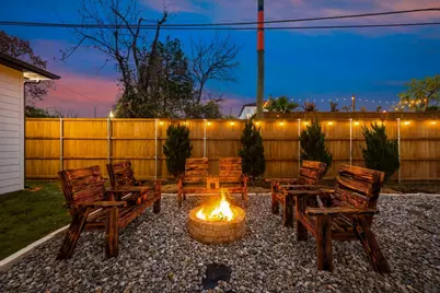 2015 S Ewing Avenue, Dallas, TX 75216 - Photo 7