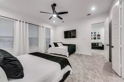 2015 S Ewing Avenue, Dallas, TX 75216 - Photo 17
