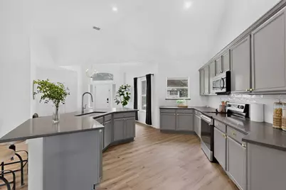 2230 Larry Drive, Dallas, TX 75228 - Photo 9