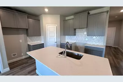 10813 Bloodstone Drive, Fort Worth, TX 76036 - Photo 3