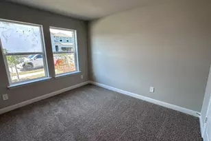 10813 Bloodstone Dr, Fort Worth, TX 76036 - Photo 9