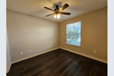 1872 Summit Avenue, Dallas, TX 75206 - Photo 9