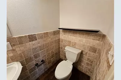 1872 Summit Avenue, Dallas, TX 75206 - Photo 23