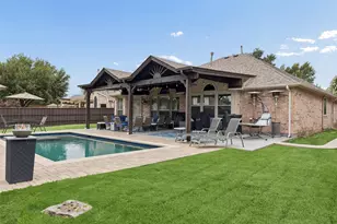 7918 Kings Ct, Rowlett, TX 75089 - Photo 1