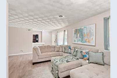 927 Poinsettia Drive, Lancaster, TX 75146 - Photo 5
