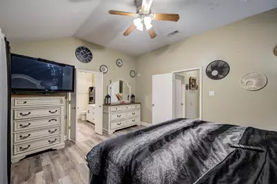 1010 Savage Drive, Denton, TX 76207 - Photo 17