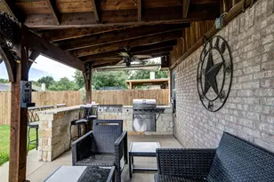 1010 Savage Dr, Denton, TX 76207 - Photo 7