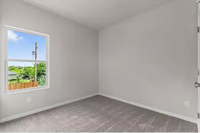 320 W Gambrell Street, Fort Worth, TX 76115 - Photo 21