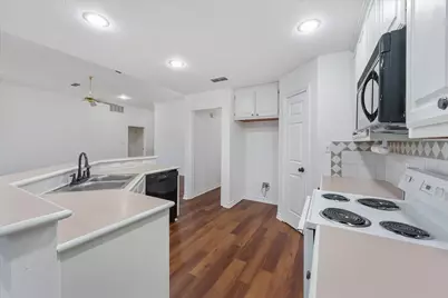 2305 Whispering Oaks, Denton, TX 76209 - Photo 5