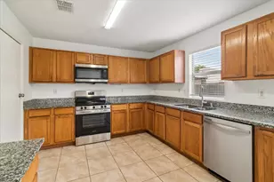 2217 Bradford Pear Dr, Little Elm, TX 75068 - Photo 7