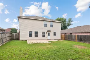 2217 Bradford Pear Dr, Little Elm, TX 75068 - Photo 15