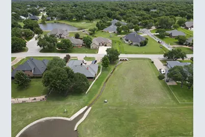 8812 Bellechase Road, Granbury, TX 76049 - Photo 5