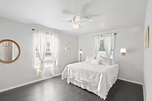 1001 N Carroll Blvd, Denton, TX 76201 - Photo 9