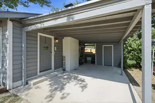 1001 N Carroll Blvd, Denton, TX 76201 - Photo 21