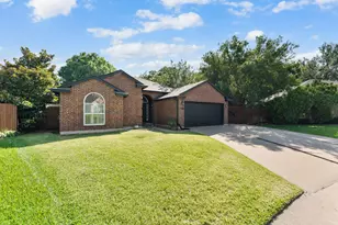 3481 Galaway Bay Dr, Grand Prairie, TX 75052 - Photo 1