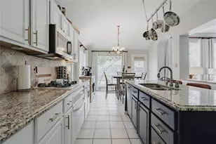 7407 Summit Meadow Ln, Sachse, TX 75048 - Photo 9