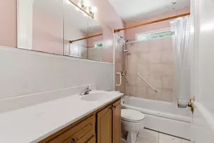 311 W 7th St, Irving, TX 75060 - Photo 13