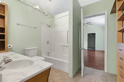 311 W 7th Street, Irving, TX 75060 - Photo 25