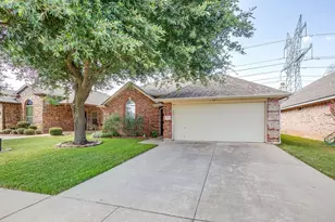 1325 Sierra Blanca Dr, Fort Worth, TX 76028 - Photo 3