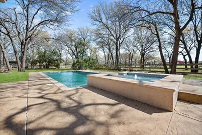 1720 Mistletoe Drive, Flower Mound, TX 75022 - Photo 3