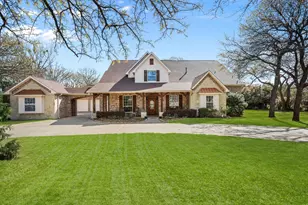 1720 Mistletoe Dr, Flower Mound, TX 75022 - Photo 1