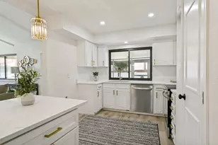 1214 Valencia Ln, Lewisville, TX 75067 - Photo 9