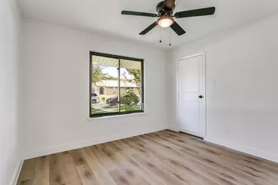 1214 Valencia Lane, Lewisville, TX 75067 - Photo 13