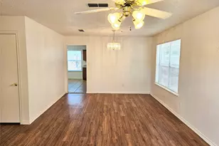 8405 3 Bars Dr, Fort Worth, TX 76179 - Photo 3