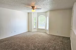 8405 3 Bars Dr, Fort Worth, TX 76179 - Photo 11
