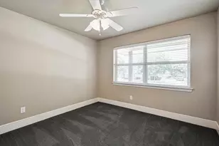 218 Raintree Dr, Highland Village, TX 75077 - Photo 11