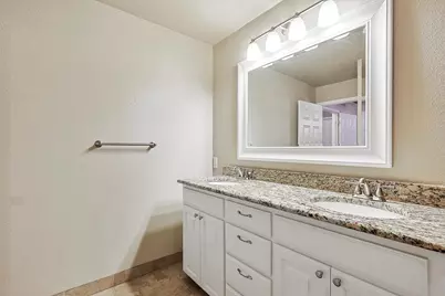 218 Raintree Drive, Highland Village, TX 75077 - Photo 13