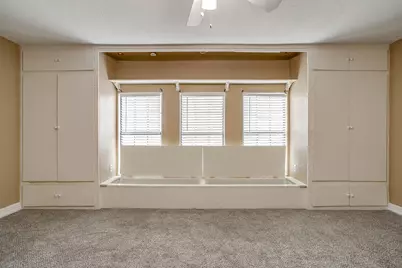 9020 Wessex Court, Fort Worth, TX 76134 - Photo 15