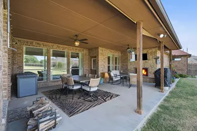 102 Brock Court, Millsap, TX 76066 - Photo 37