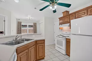 1513 Hayloft Ln, Granbury, TX 76048 - Photo 11