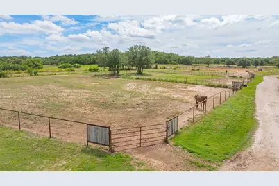 930 County Road 161 Road, Stephenville, TX 76401 - Photo 27