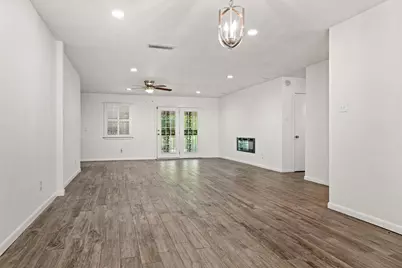 5605 Wales Avenue, Fort Worth, TX 76133 - Photo 5