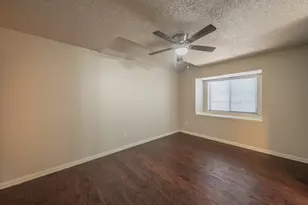 6402 Valleybrooke Ct, Arlington, TX 76001 - Photo 27