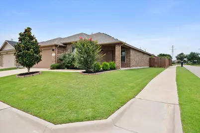8333 Muddy Creek Drive, Fort Worth, TX 76131 - Photo 21