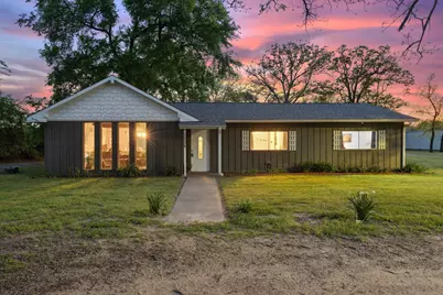 2338 N Tool Dr, Seven Points, TX 75143 - Photo 3